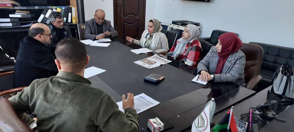 مكتب شحات بمركز المعلومات والتوثيق السياحي