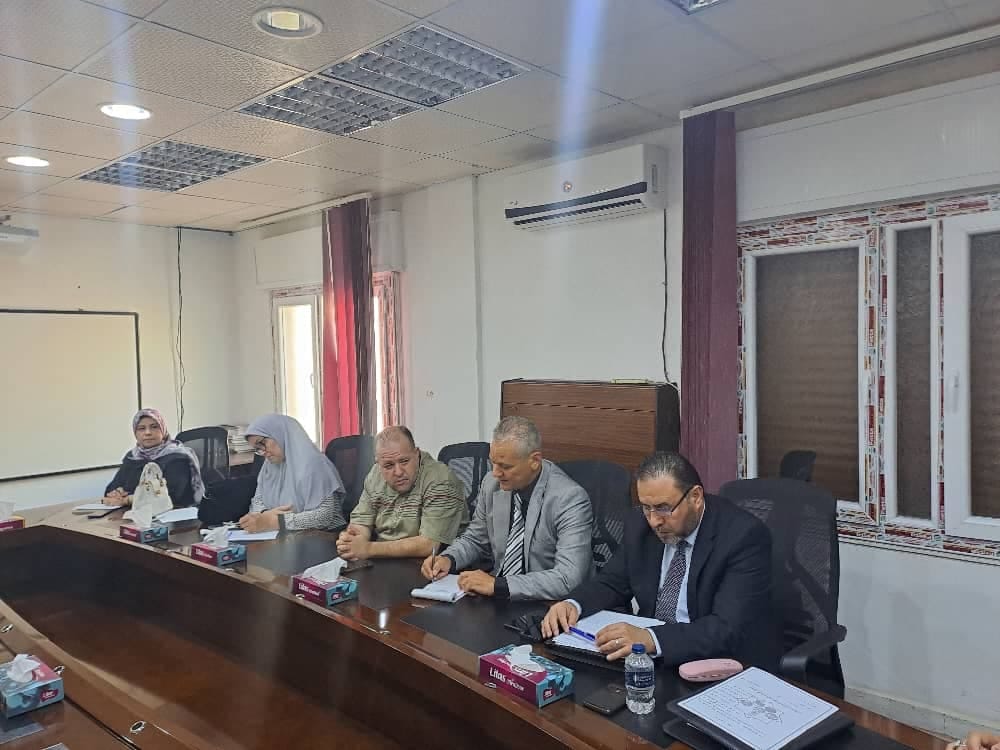 اجتماع يبحث إعداد الأطلس التعليمي لمرحلة التعليم الأساسي بالتعاون بين المركز ولجنة مشروع التراث الوطني